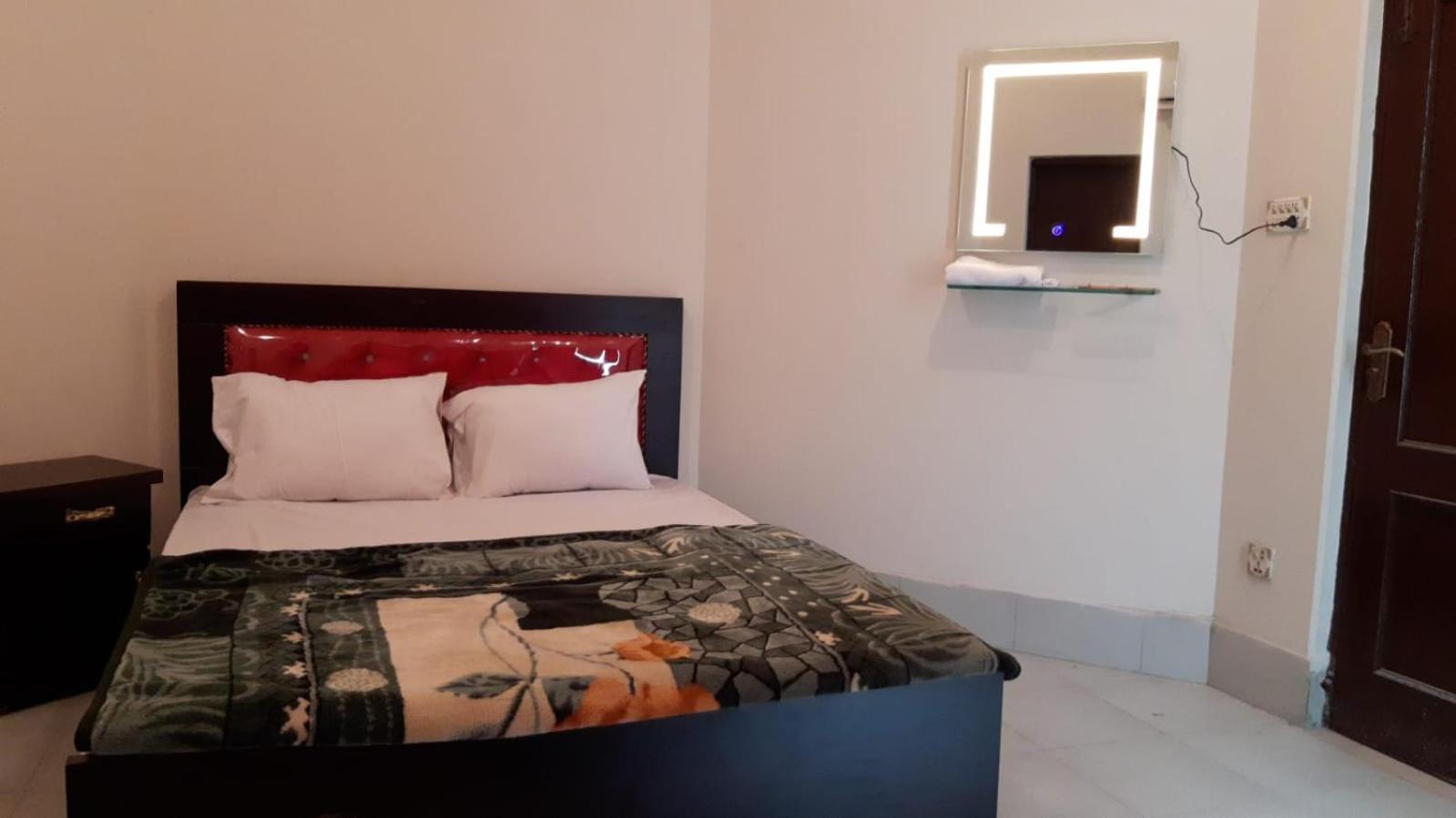 Regal Guest House Bahavalpur Dış mekan fotoğraf